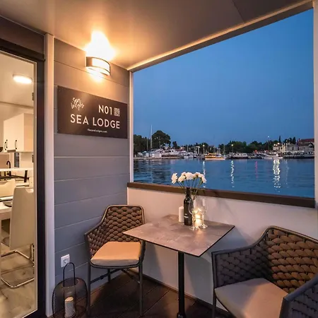 Modern Houseboat With Whirlpool In Novigrad Botel Novigrad Istria